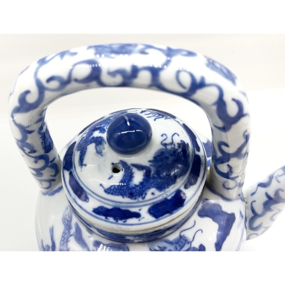 VTG Chinese Teapot Porcelain Upright Handle S Shaped Spout with Dragon Design - Picture 4 of 11